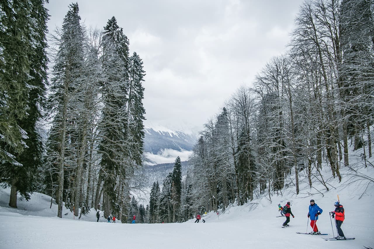 Skiing in Gulmarg