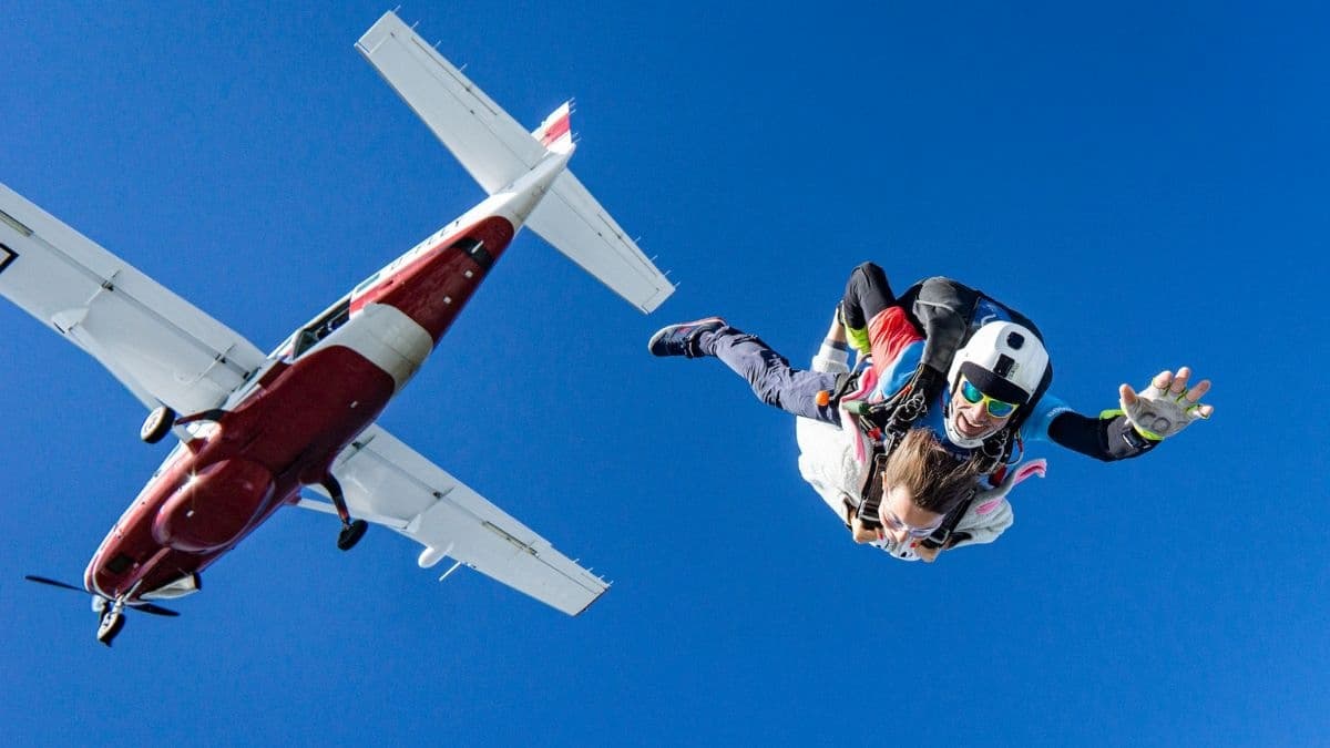 Skydiving in Deesa, Gujarat