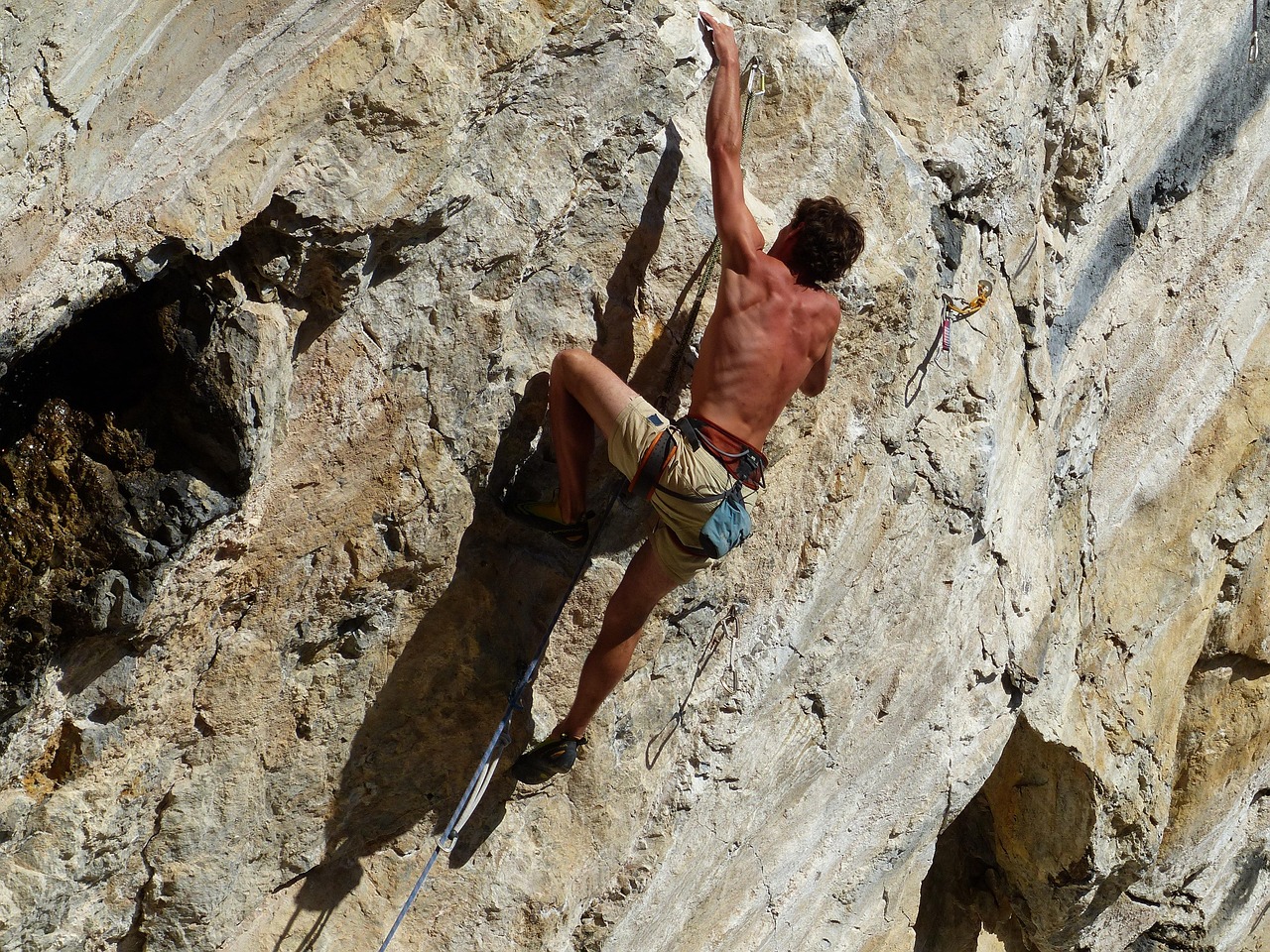 Rock climbing in Vijayapura (Karnataka)