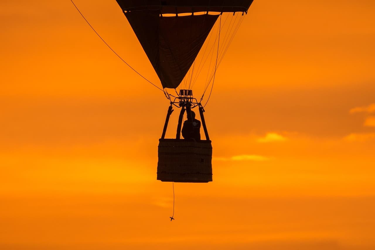 Hot air balloon ride in Nainital