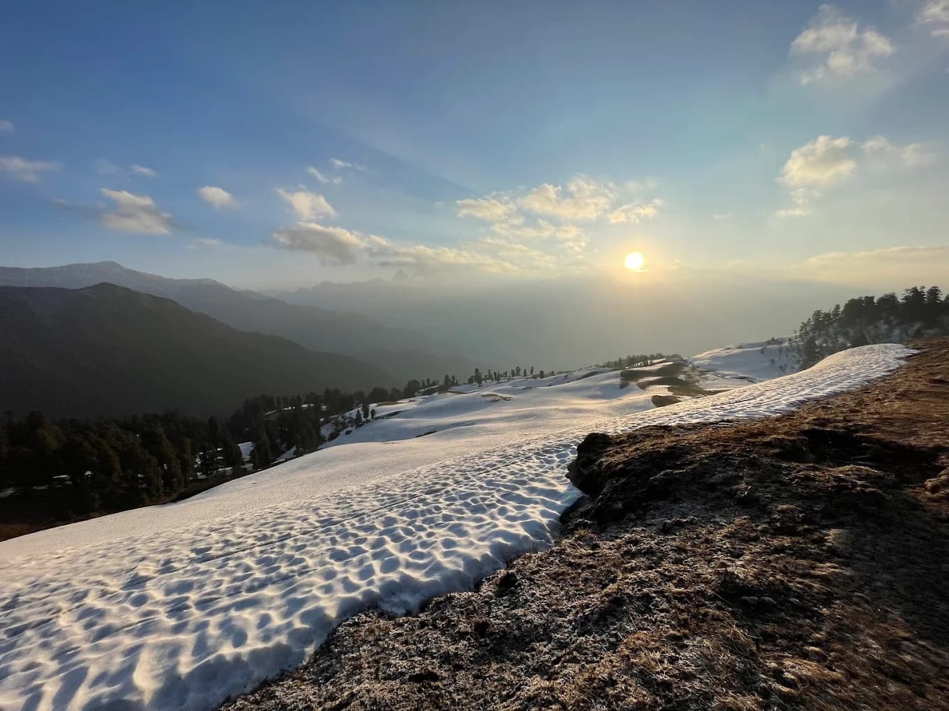 Dayara Bugyal Trek